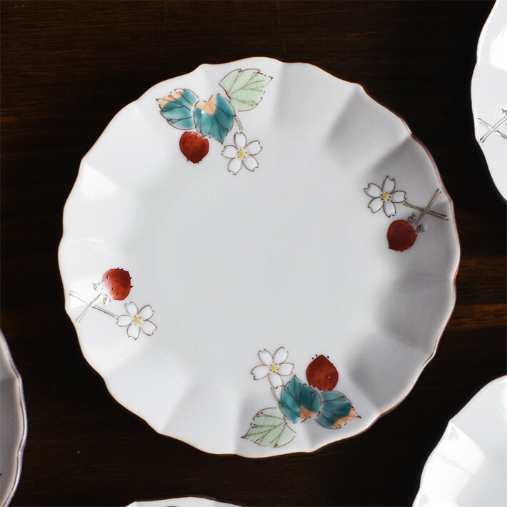 Coffret de cinq petites assiettes « fraises », 13 cm · Hirano Yoshika (vue 2)