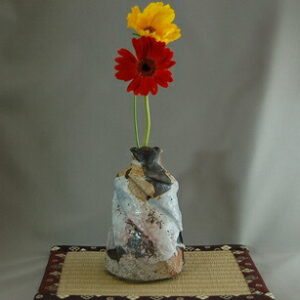 Vase yakishime-shino cuit au four à bois · Arakawa Akira